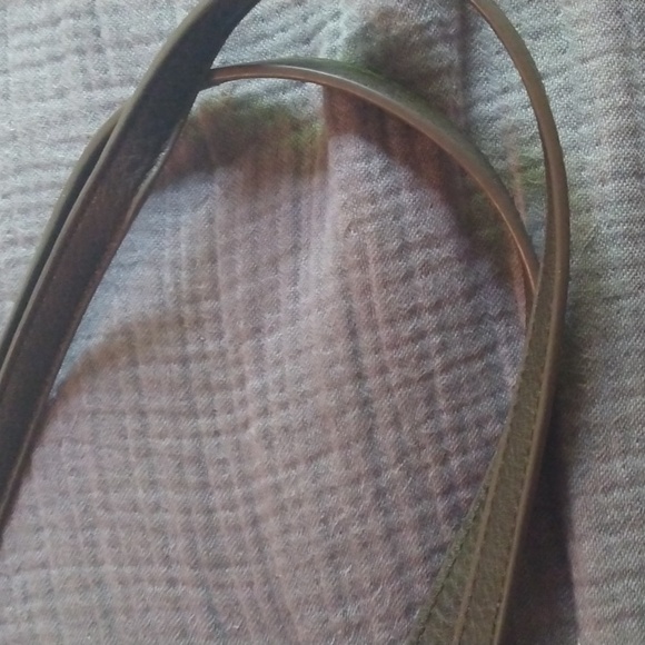 Anthropologie olive green large leather shoulder bag with bows EUC - Picture 5 of 9